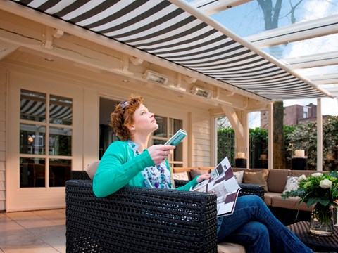 Foto: terrasoverkapping bl550 40