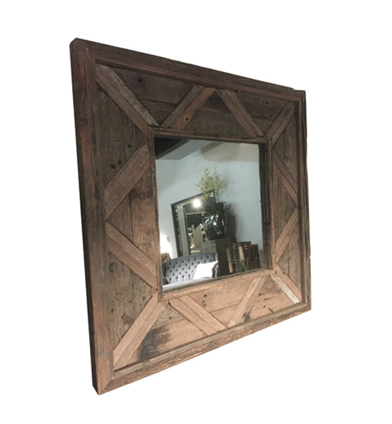 Foto : Dear valley Mirror