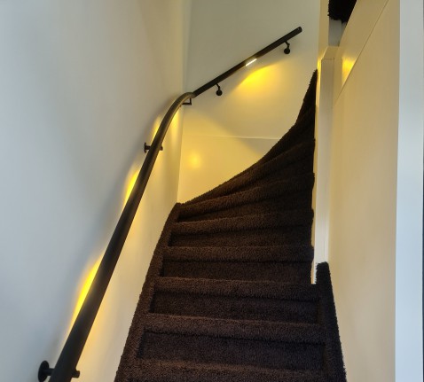 Foto : Laat je trap stralen: stijlvol, veilig en modern
