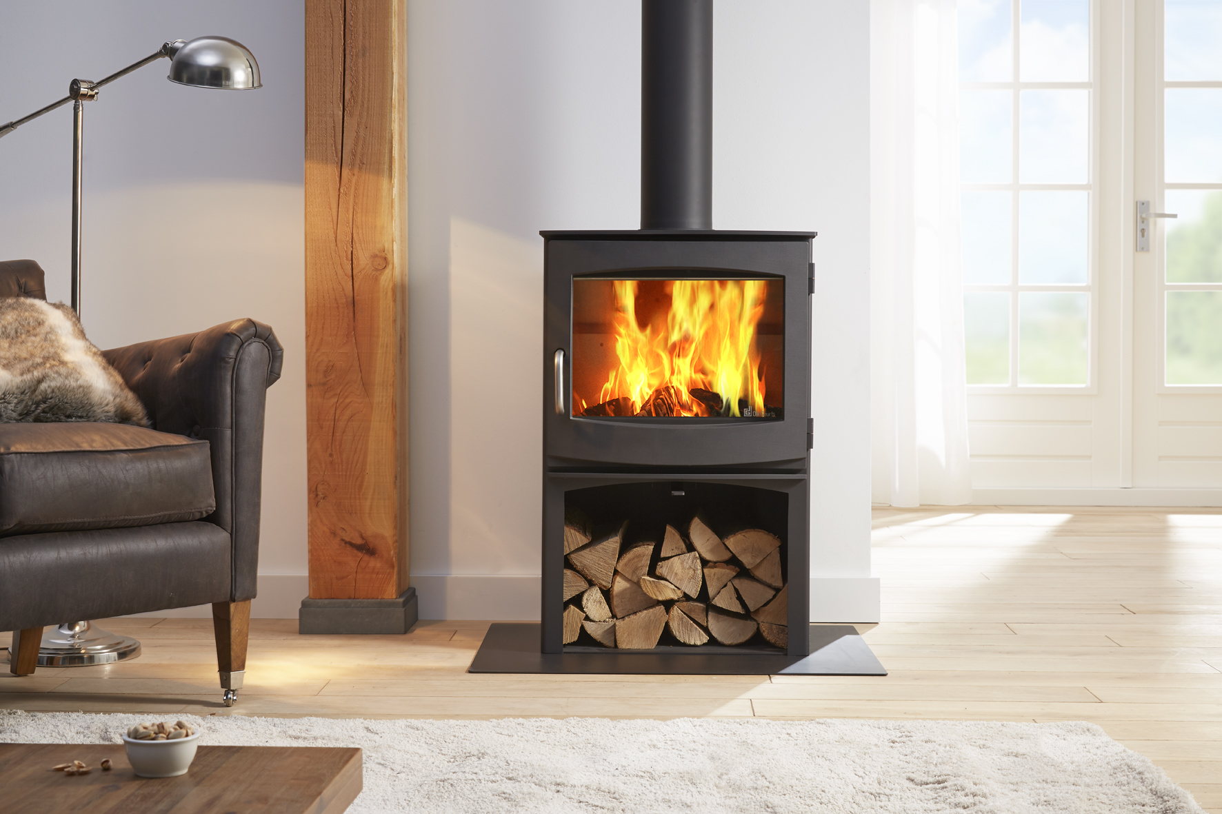 Foto: DG Ivar 8 Store met handle 300 dpi rgb