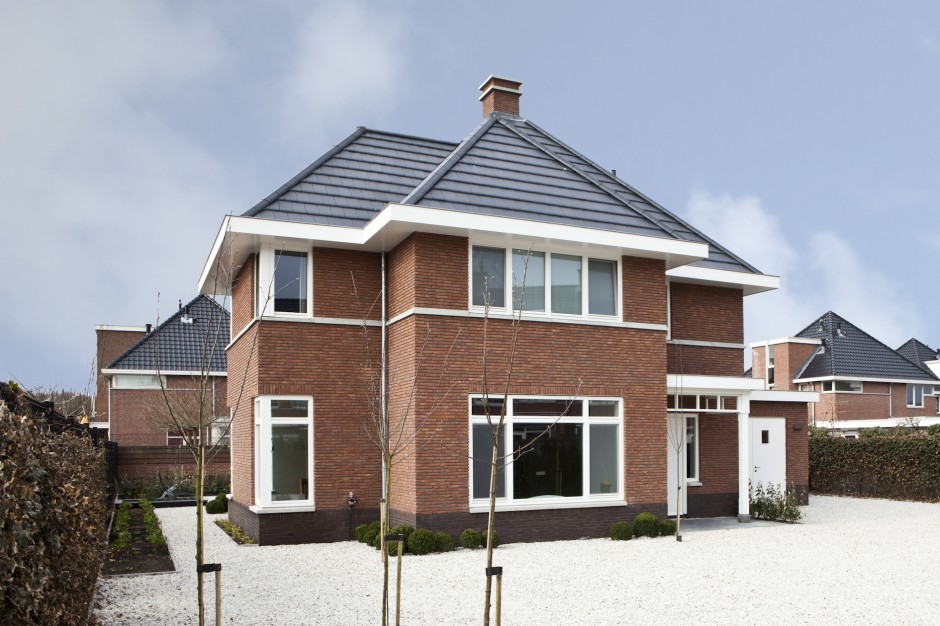 Foto: w3 08 140 Verhaar (Noordwijk) blauwe lucht