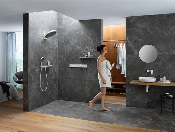 Foto: rainfinity overhead shower porter set ambience 4x3