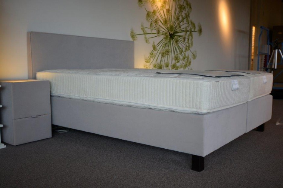 Foto: w3 Boxspring Slaaphof