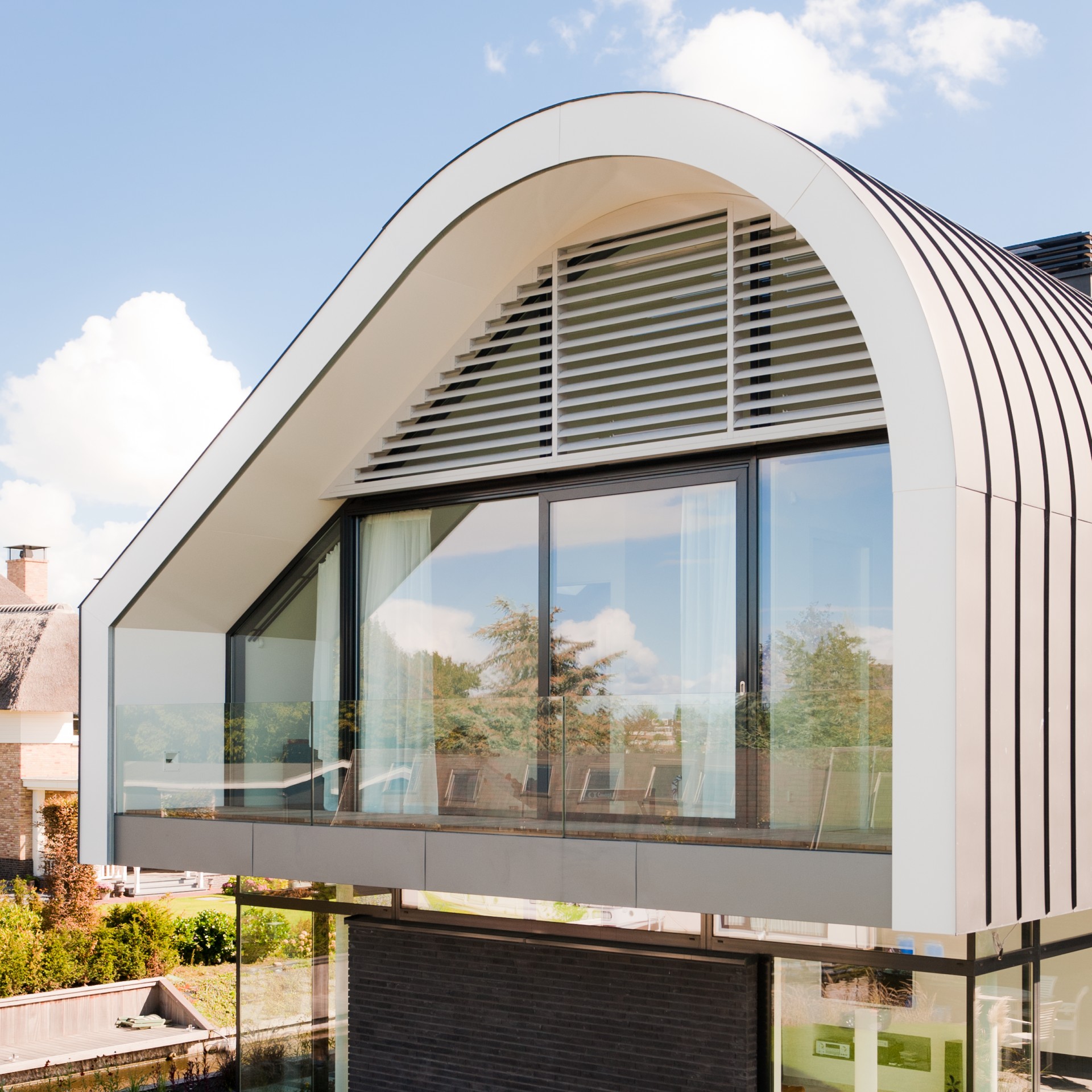 Foto: livium airfoilpaneel maas architecten valkenburg  8 