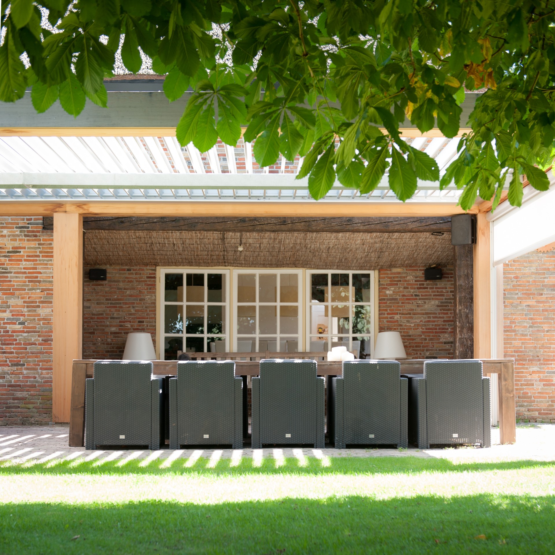 Foto: livium louvredak houten constructie den hout  3 