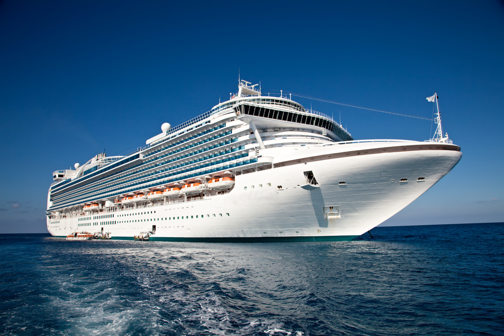 Foto: Cruise ship shutterstock 48918724