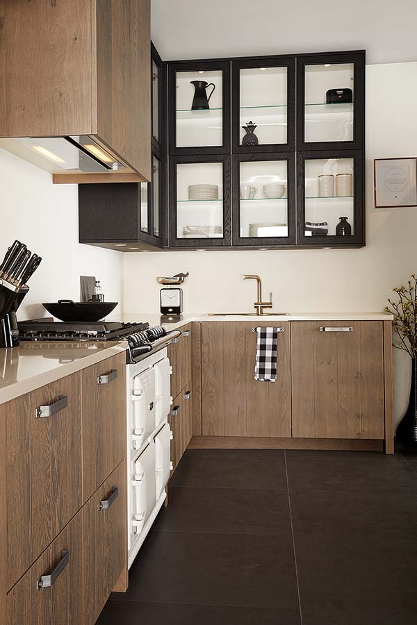 Foto: Landelijke keuken keller keukens Wildenborch beits grijs 2