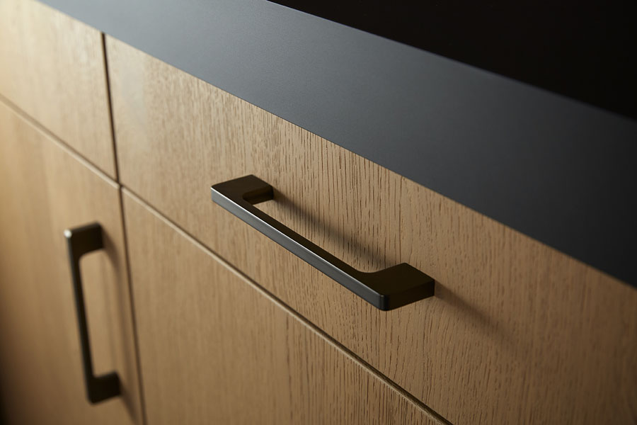 Foto: Nijenborgh Honing Marino NCS Zwart DETAIL 1