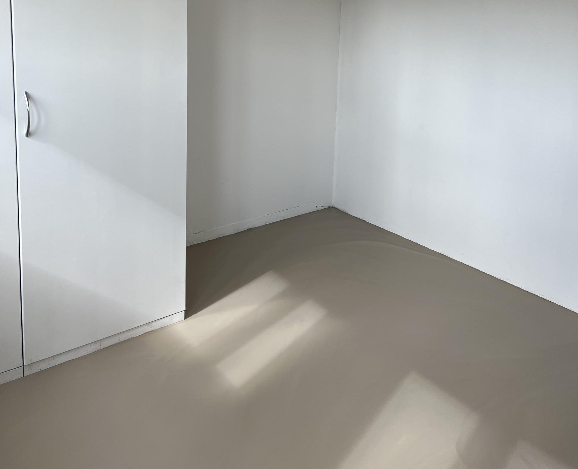 Foto: Motion gietvloer bruin MIX