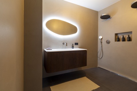 Foto : Microcement wanden in badkamer