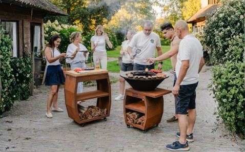 Foto : Proef de zomer met de BBQ's van RJRoyal Living