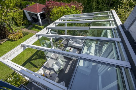 Foto : Met een schuifbaar dak haalt u vele voordelen in huis