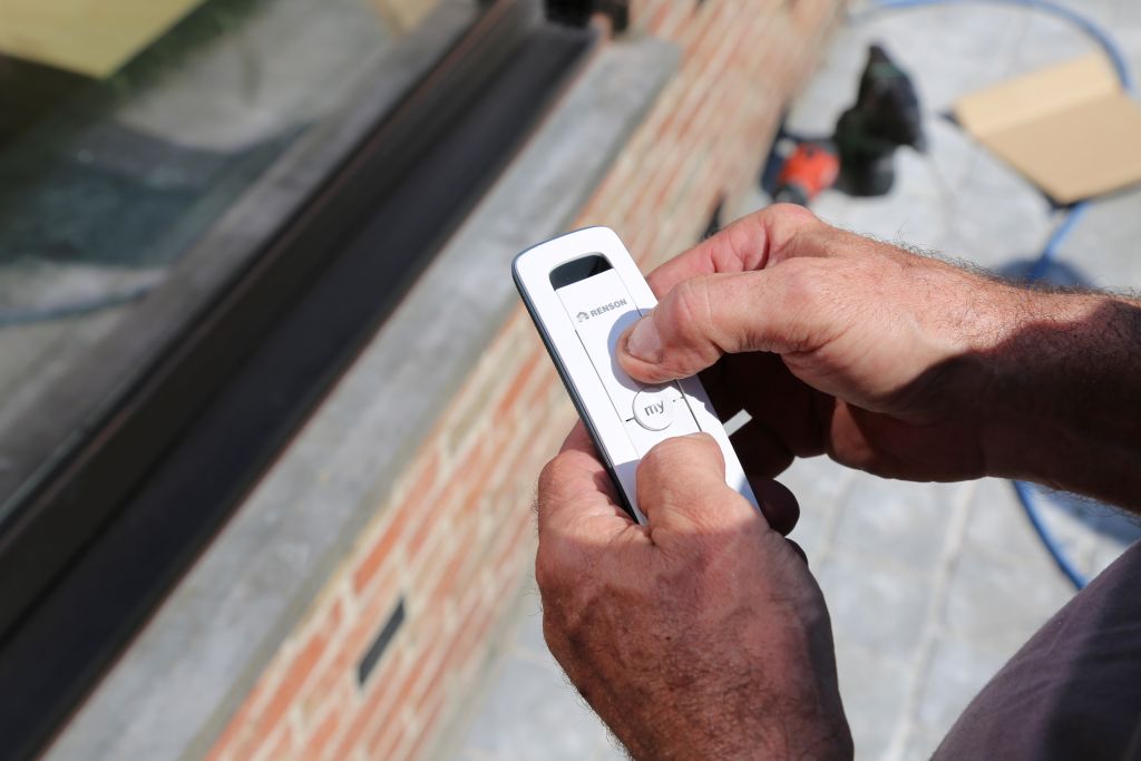 Foto: Wonennl Renson vitralux nazareth fixscreen go 4747