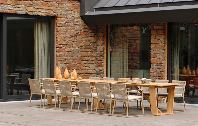 Foto: Borek 2013 Rope Portofino lounge Crochette Roma teak table Lincoln chair