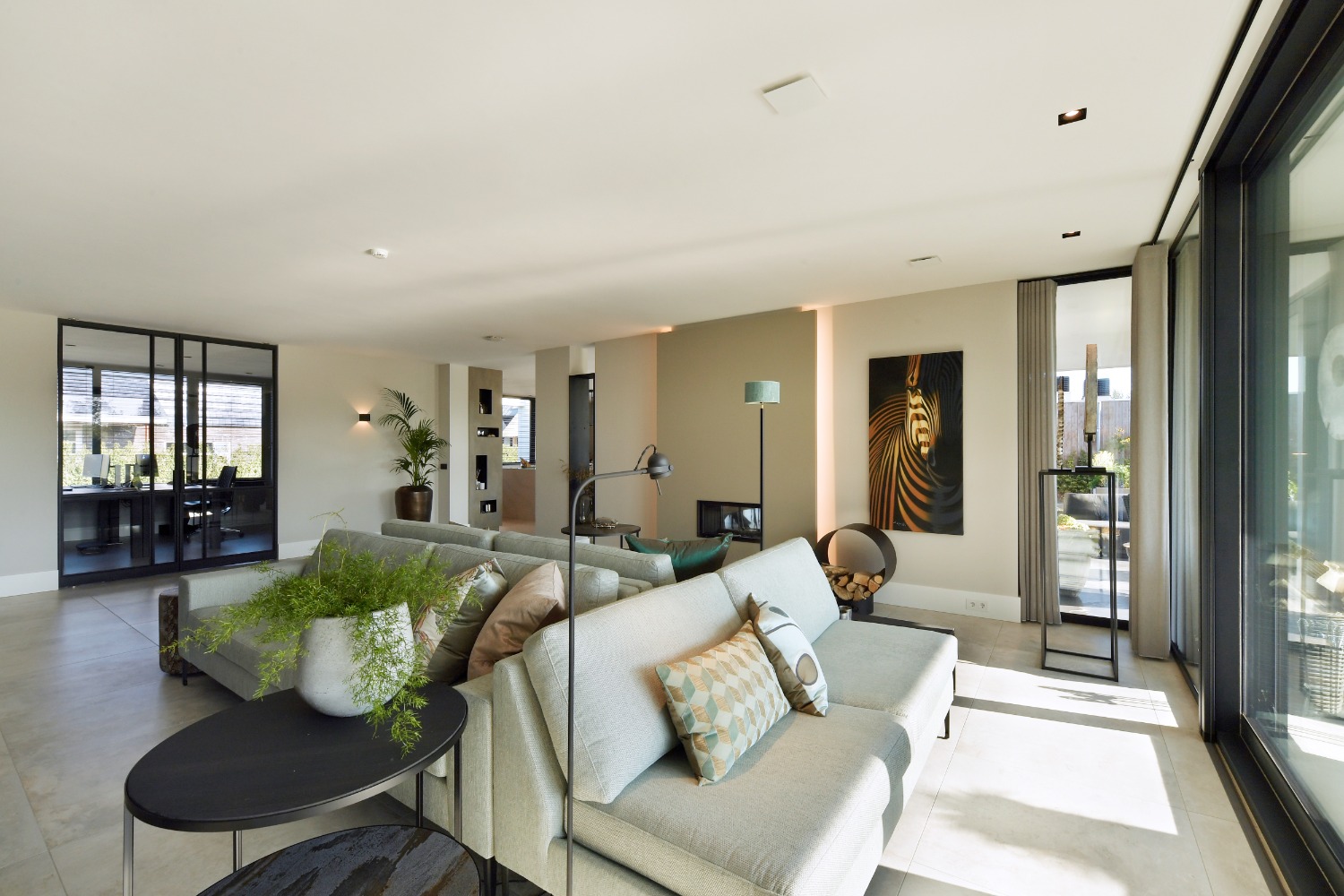 Foto: Topdeuren project veenendaal binnendeuren glasdeuren dubbele deuren binnendeur deuren deurbeslag formani