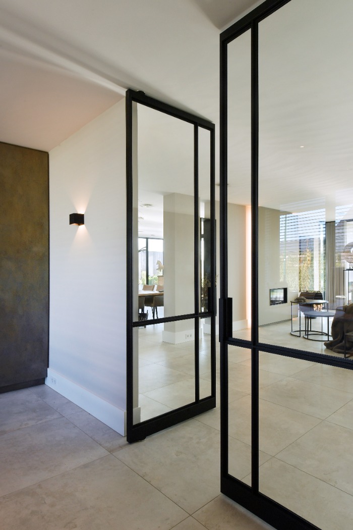 Foto: Topdeuren project veenendaal glasdeuren kamerhoog binnendeuren topsoluxe deurbeslag formani
