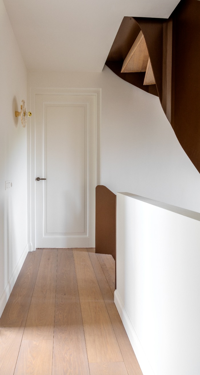 Foto: Topdeuren project vreeland deurbeslag brons formani paneeldeur