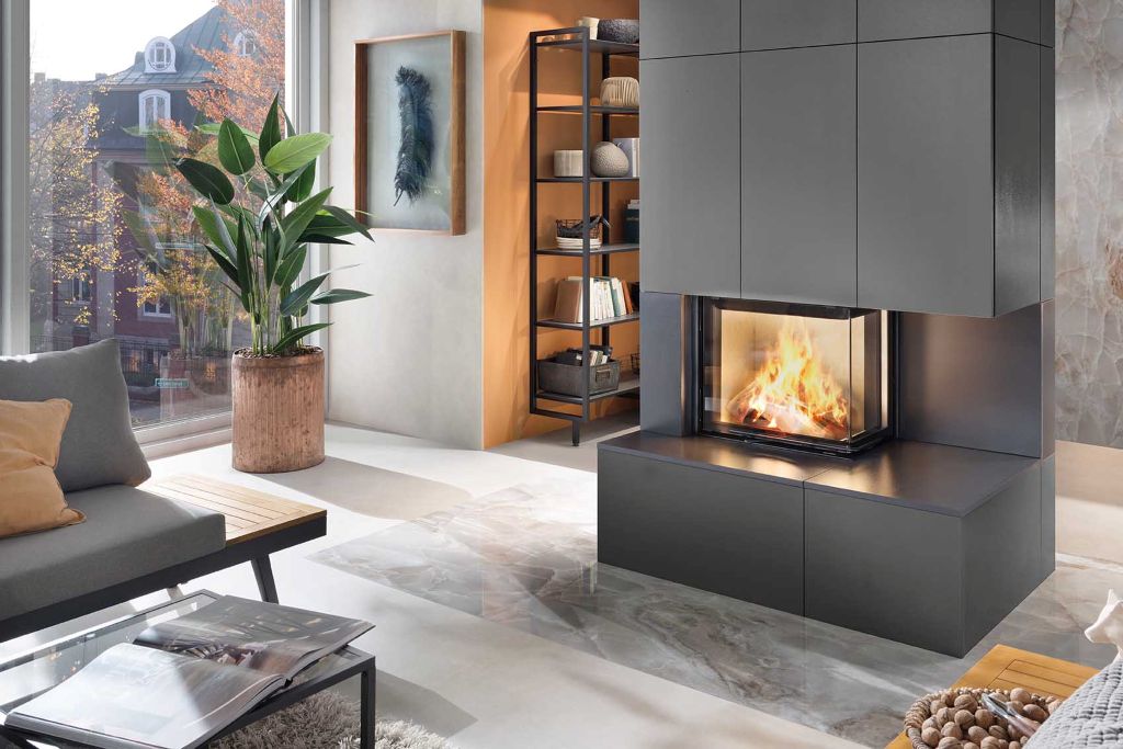 Foto : Elegantie en Warmte: de Schmid Ekko L/R 84 haard