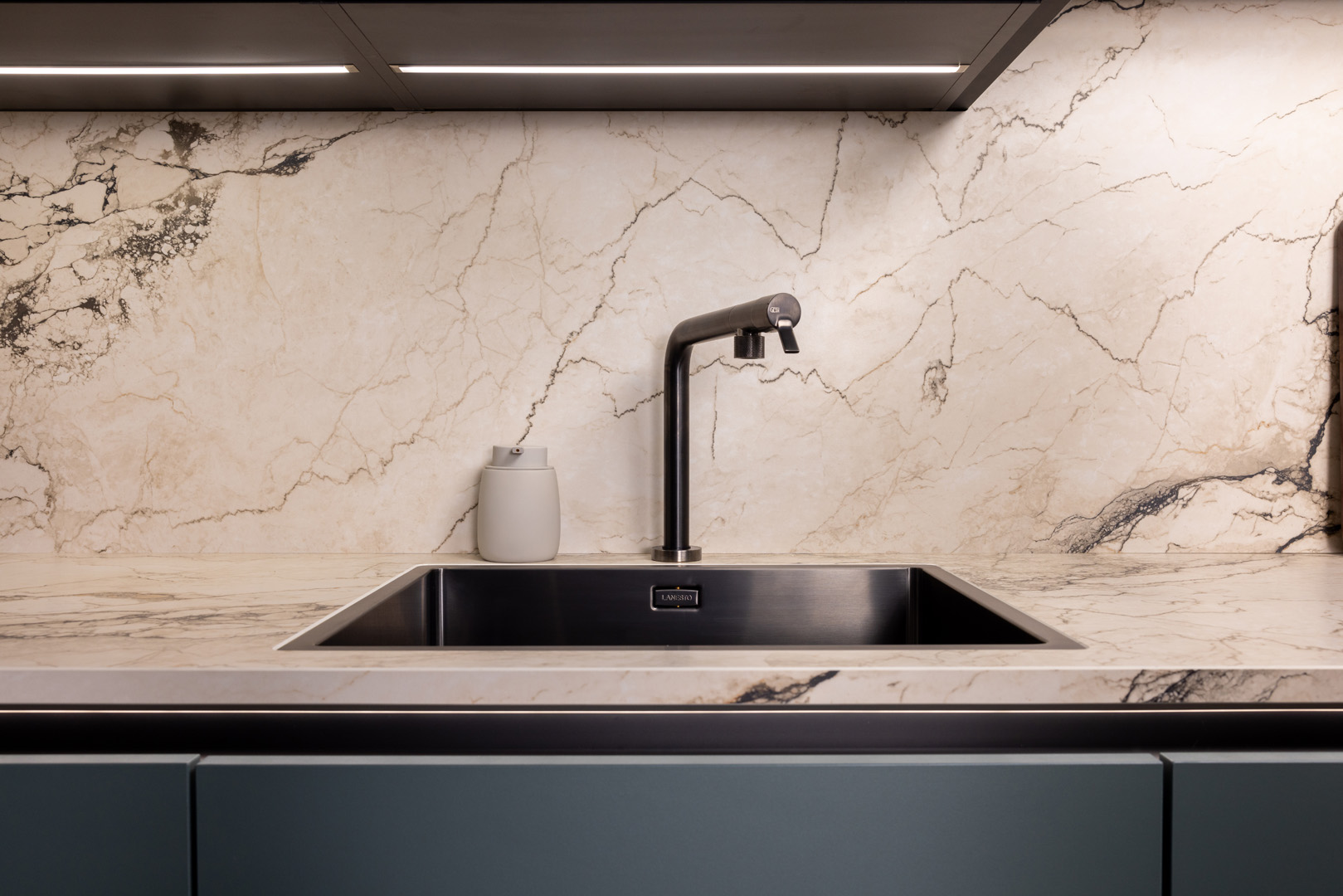 Foto: Atlas Trend Steengroen 110 gessi kraan 1