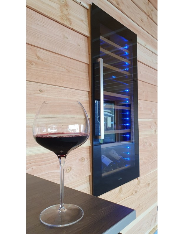Foto: Pando PVMAV 124 72CRR Wijnklimaatkast Vinologics wijnkoeling 625x794