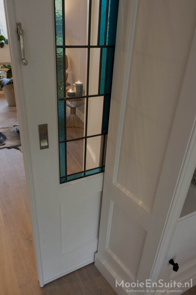 Foto: wonen nl mooiteplinten schuifdeuren jaren 30 2