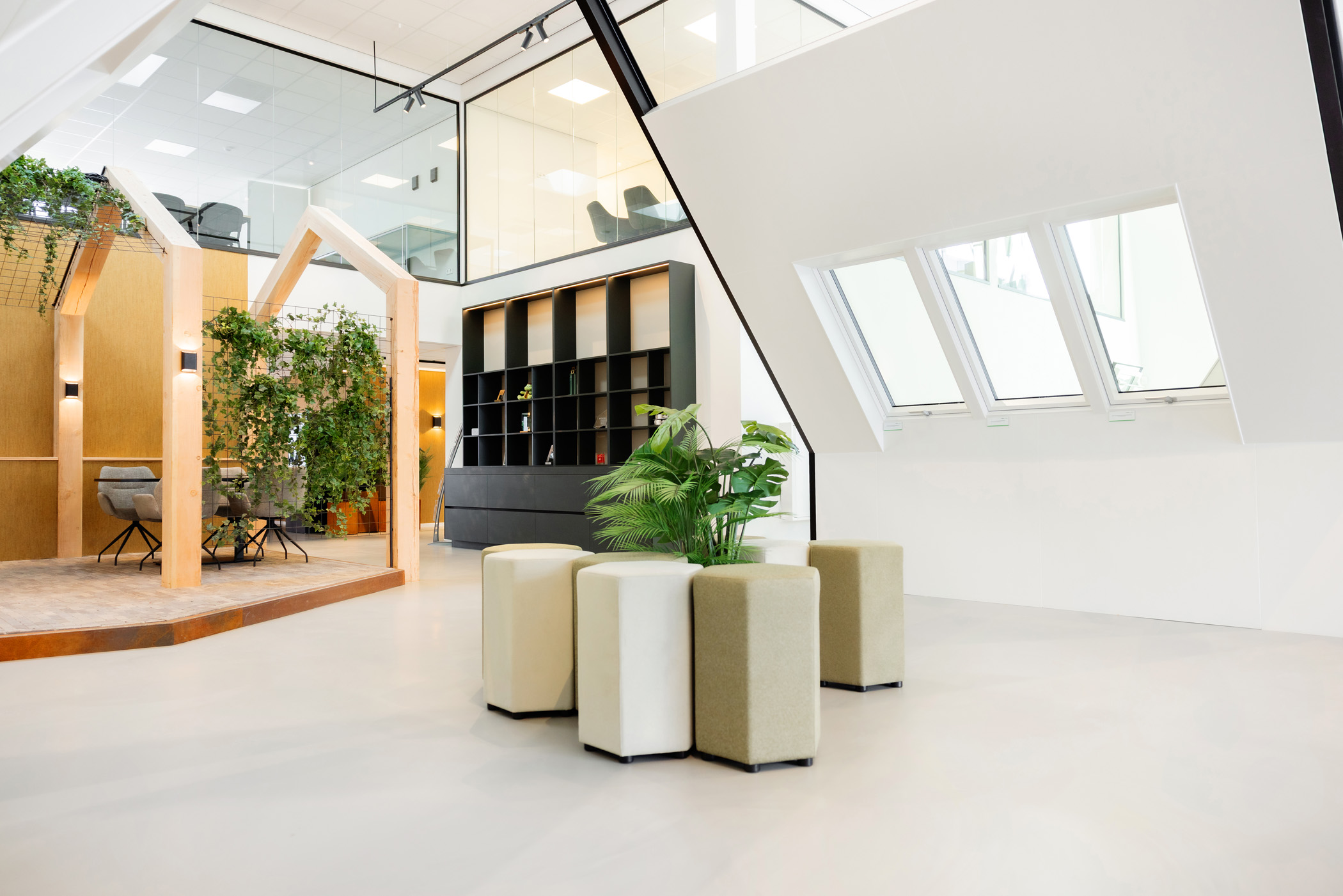 Foto: FAKRO showroom 009 copy JurriaanHuting