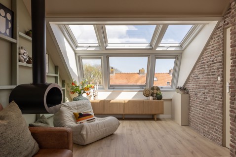 Foto : Hoeveel woonruimte is er mogelijk onder jouw dak?