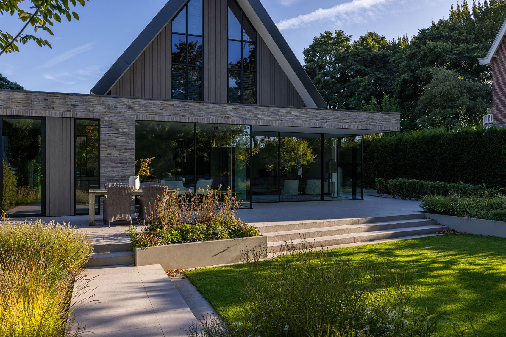 Foto: mbi tuin lisse keramische tegels geoceramica carpenter mud motley woodstock  1 