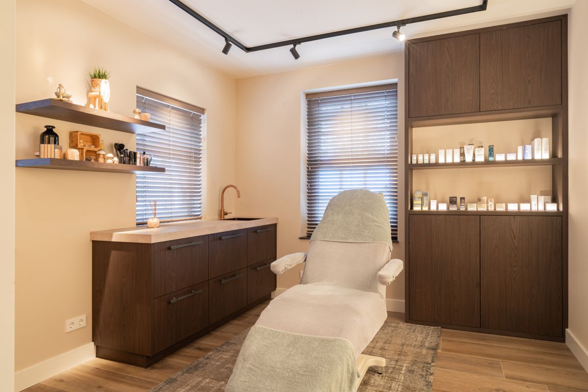 Foto: Mereno Monza en Seregno in salon  1 