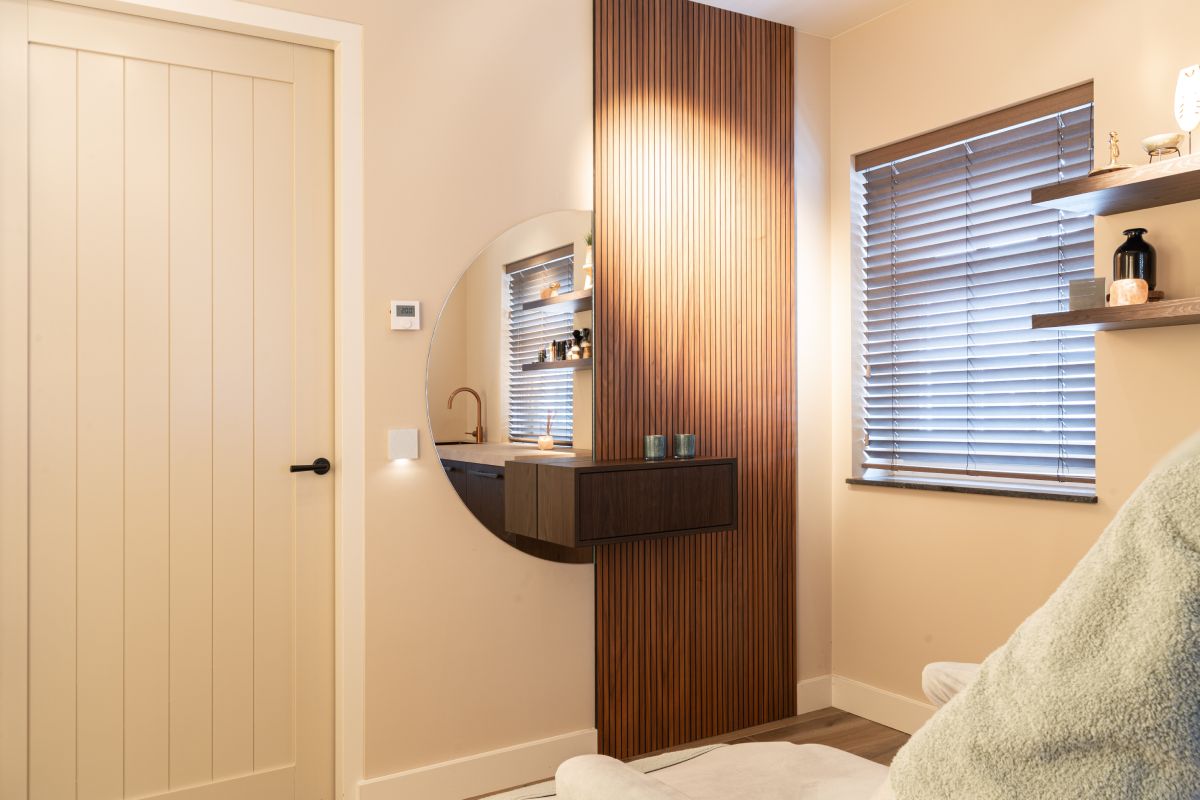 Foto: Mereno Monza en Seregno in salon  2 