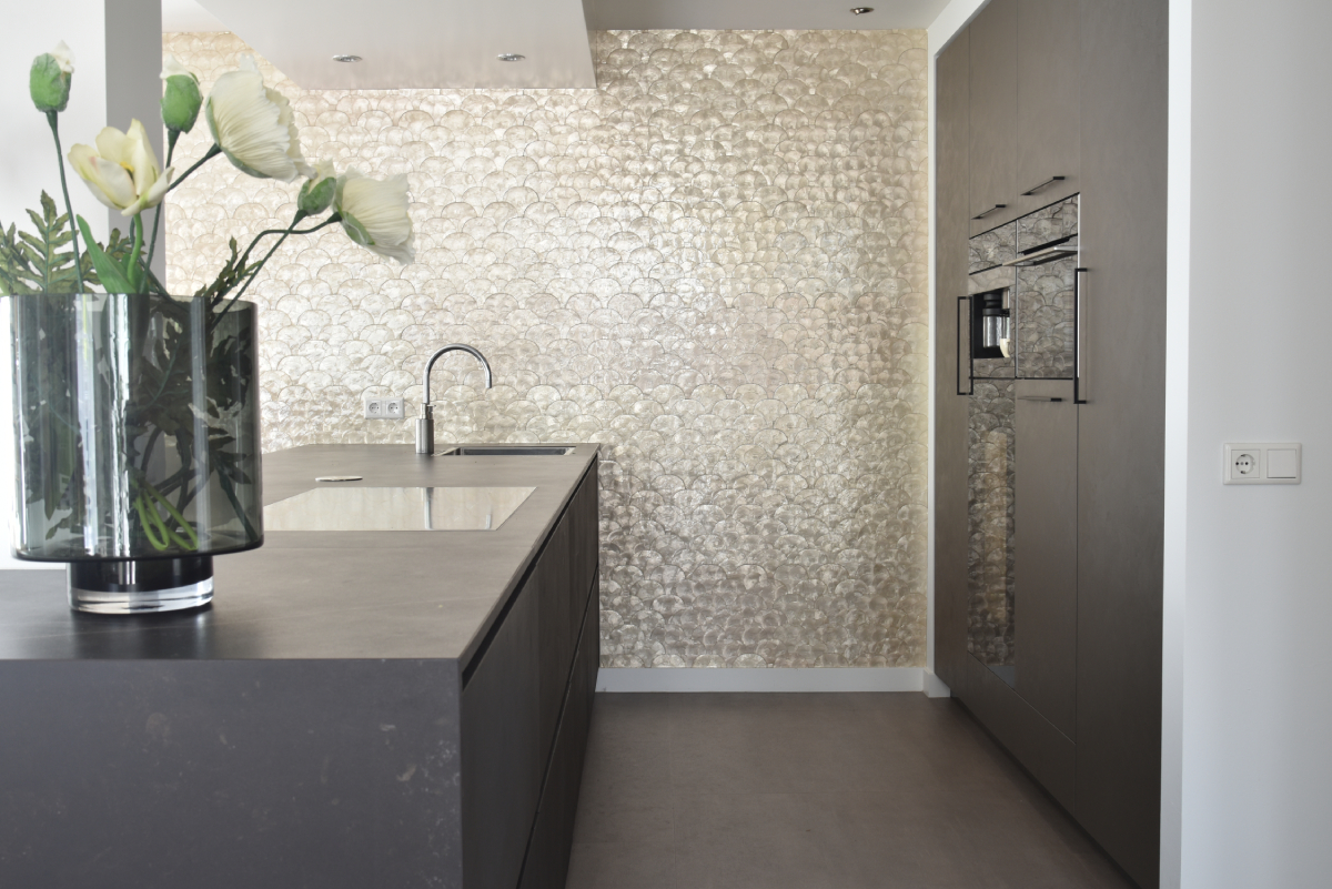 Foto: Modern totaalinterieur met stijlvolle lattenwand en maatwerk  7 