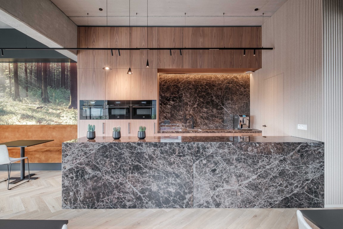 Foto: Nakuru Safari   PVC visgraat 2  Middel 