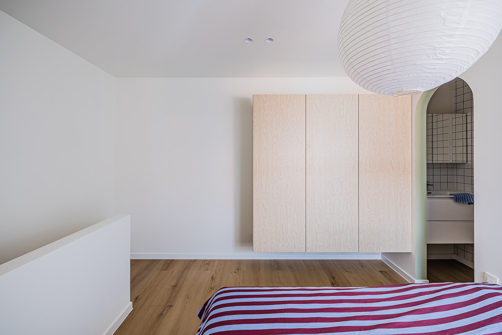 Foto : De warmte van Ivalo Flax in een kleurrijk interieur
