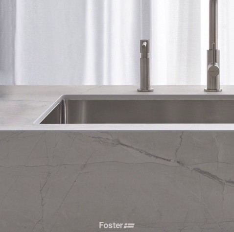 Foto : Geniet van het comfort van een royale Foster-spoelbak.