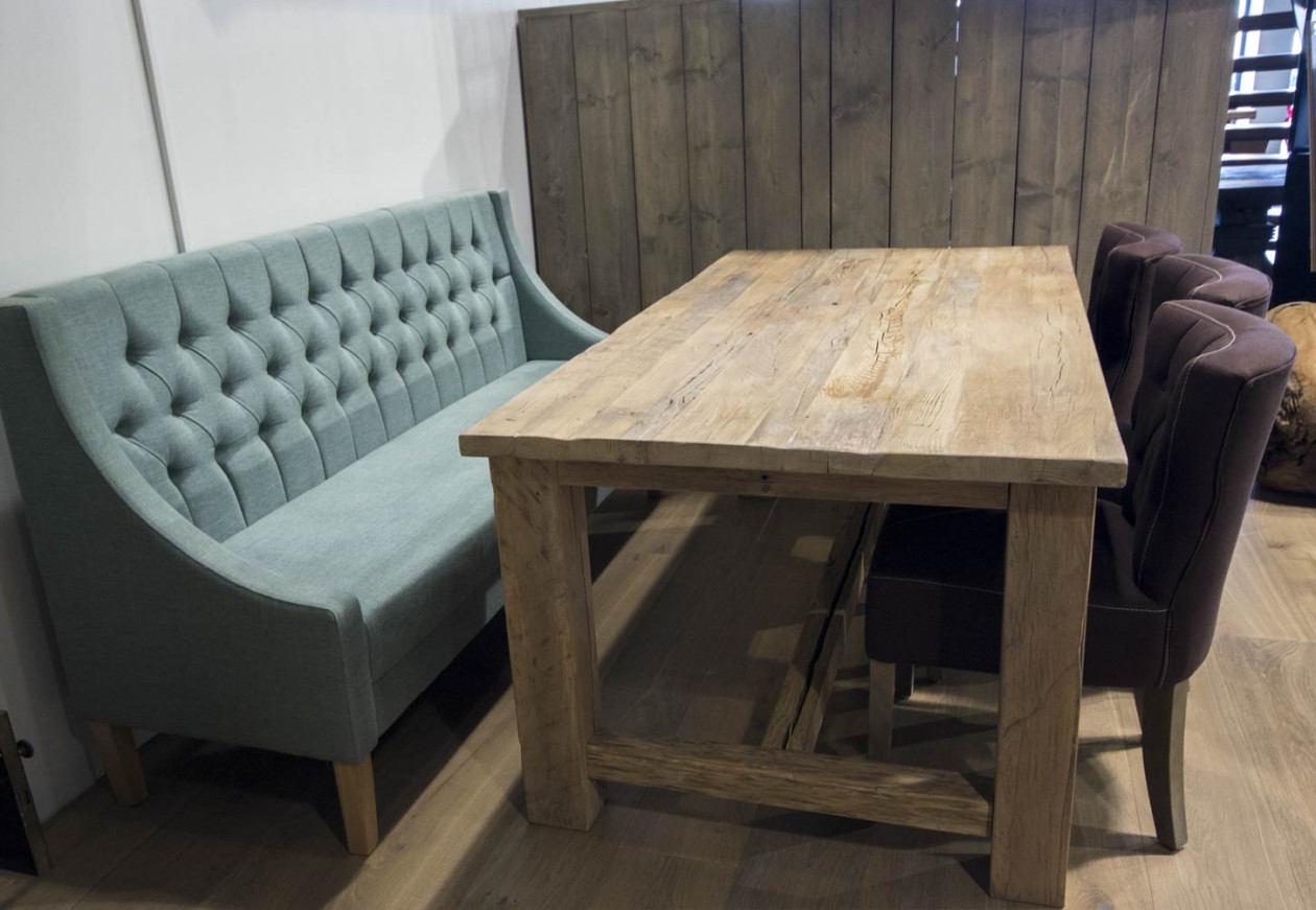 Foto: w3 oud eiken bloktafel