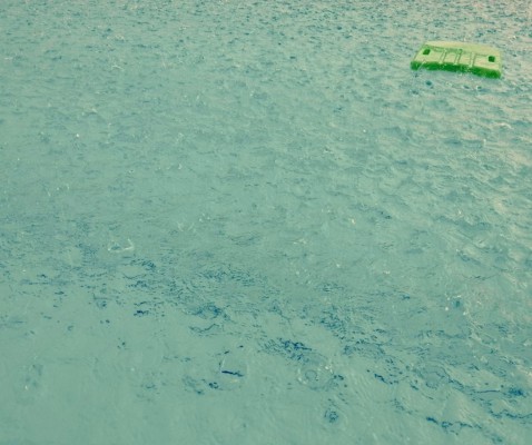 Foto : Regenwater in je zwembad: