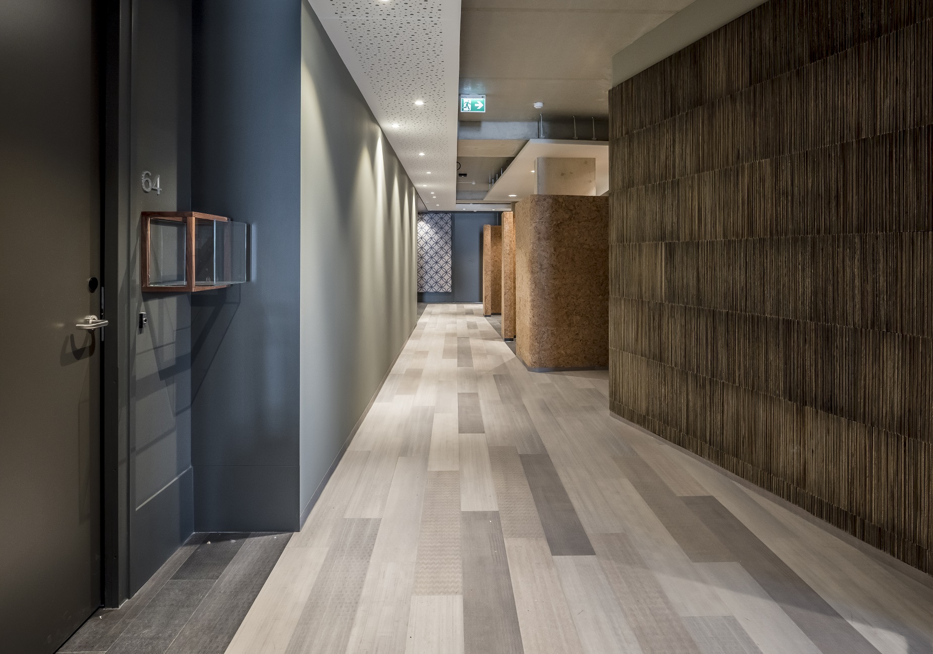 Foto: 100336 Nipa Hut black wash P01 2 website