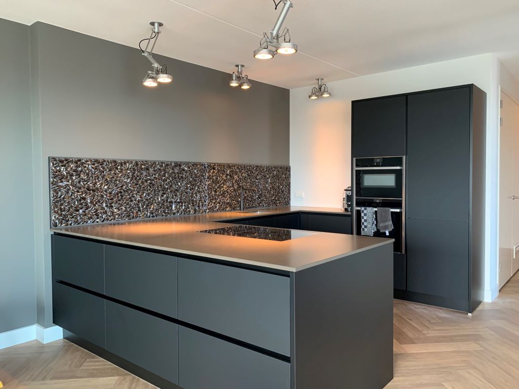 Foto: Dutch dyke black keuken