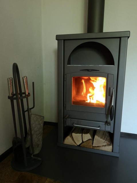 Foto : Gekende Rika kwaliteits houtkachel voor een scherpe prijs