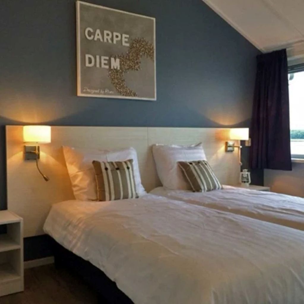 Foto: artdelight wandlamp quad mat staal