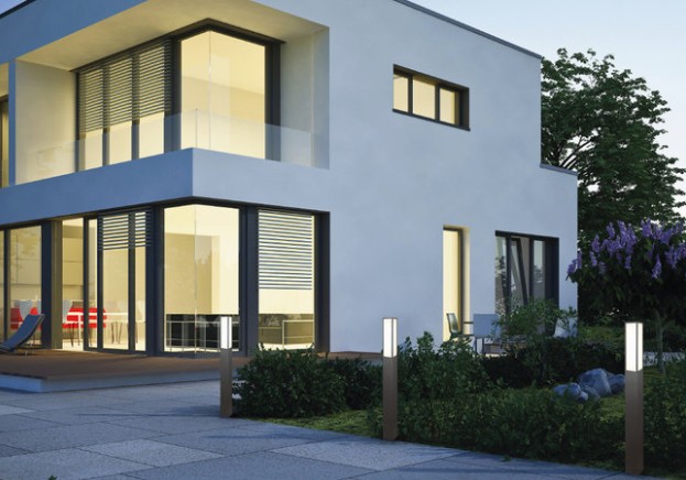 Foto : Trio Leuchten Fuerte – Stoere Buitenlamp van 155?cm