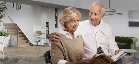 Foto : Zelfstandig wonen als senior: zo maakt u uw woning veiliger en comfortabeler