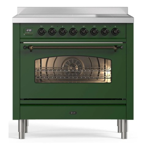 Foto : ILVE-fornuizen: Italiaans design als blikvanger in de keuken
