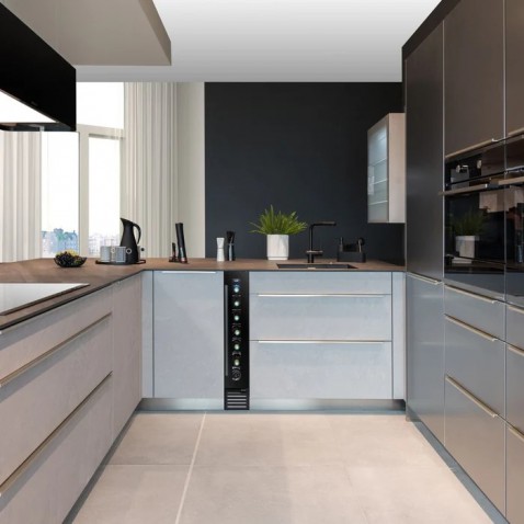 Foto : Nieuwe keuken? Plan je wijnkoelkast meteen mee