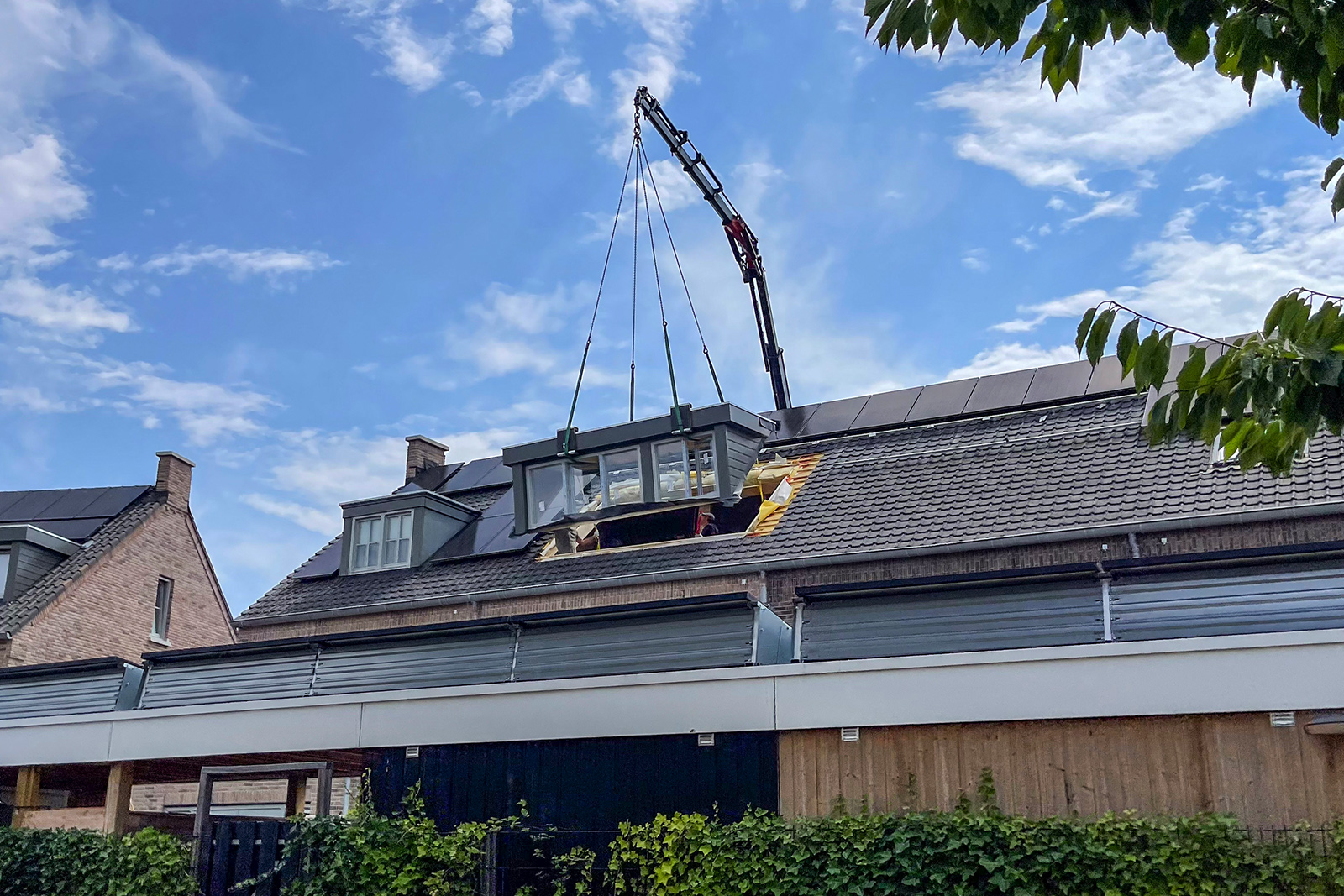 Foto : Meer Ruimte en Licht in Huis? Ontdek Professionele Dakkapel Installatie in Nederland