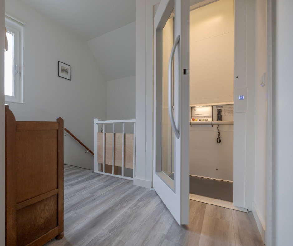 Foto: Maatwerk Huislift A 4000 wonen nl