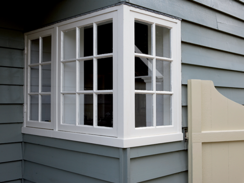 Foto : Hout strak en stijlvol afwerken met het HoutstrakPlan van Alabastine