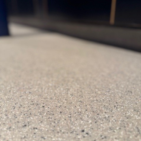 Foto : Geef je interieur een exclusieve uitstraling met een Unica troffelvloer