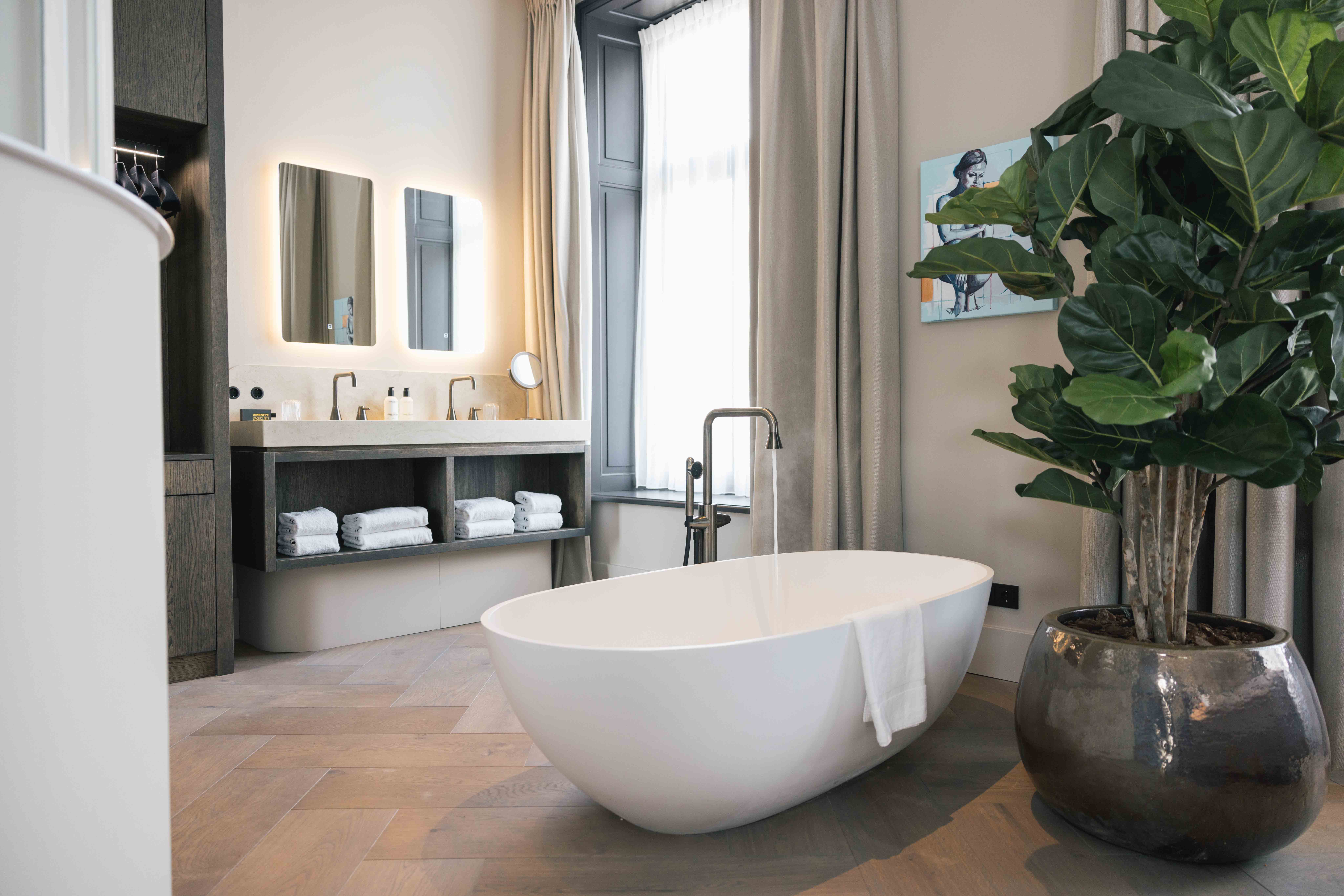 Foto: 548793 JEE O vrijstaand dubai bad 9f2ea9 original 1723212220