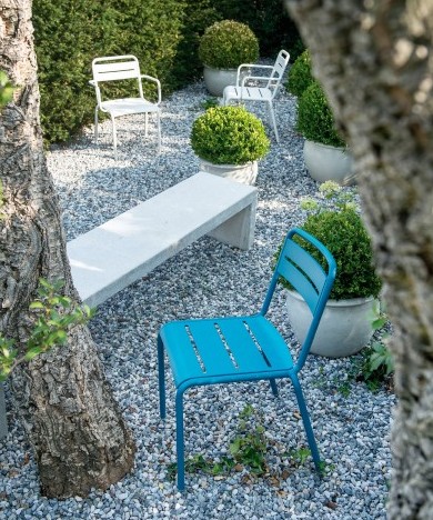 Foto: emu star stoelen blauw wit